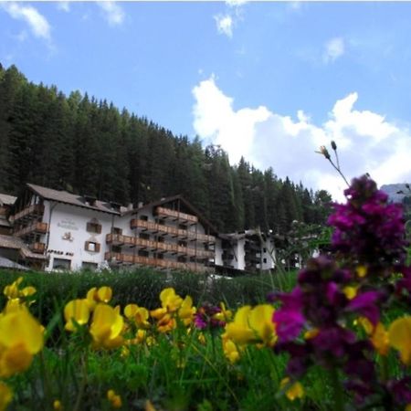 Hotel Scoiattolo تيزيرو المظهر الخارجي الصورة