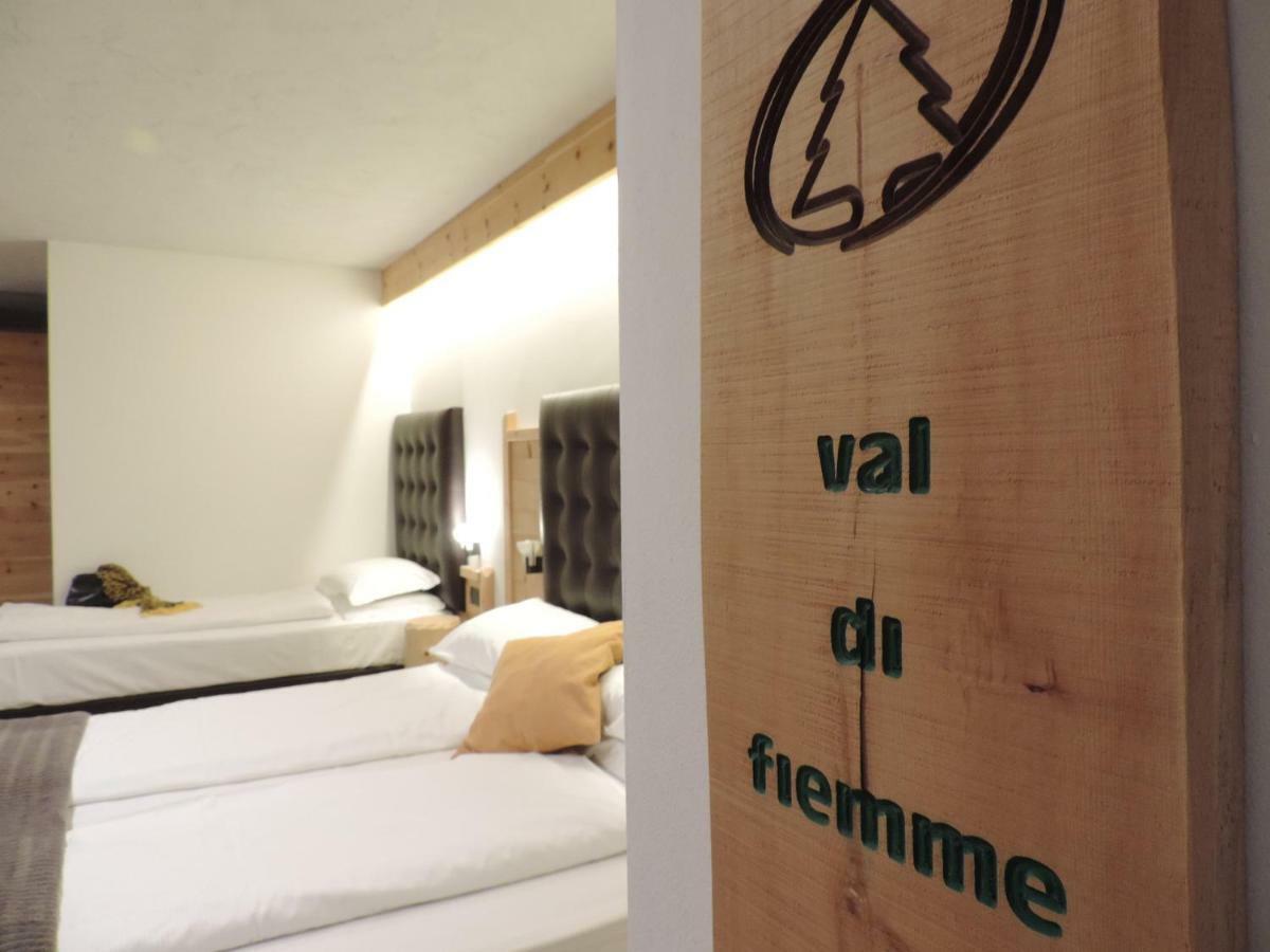 Hotel Scoiattolo تيزيرو المظهر الخارجي الصورة