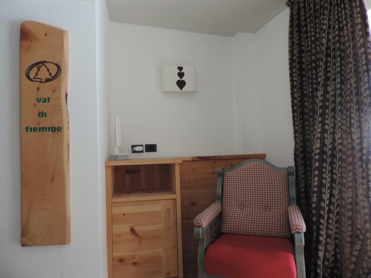 Hotel Scoiattolo تيزيرو المظهر الخارجي الصورة