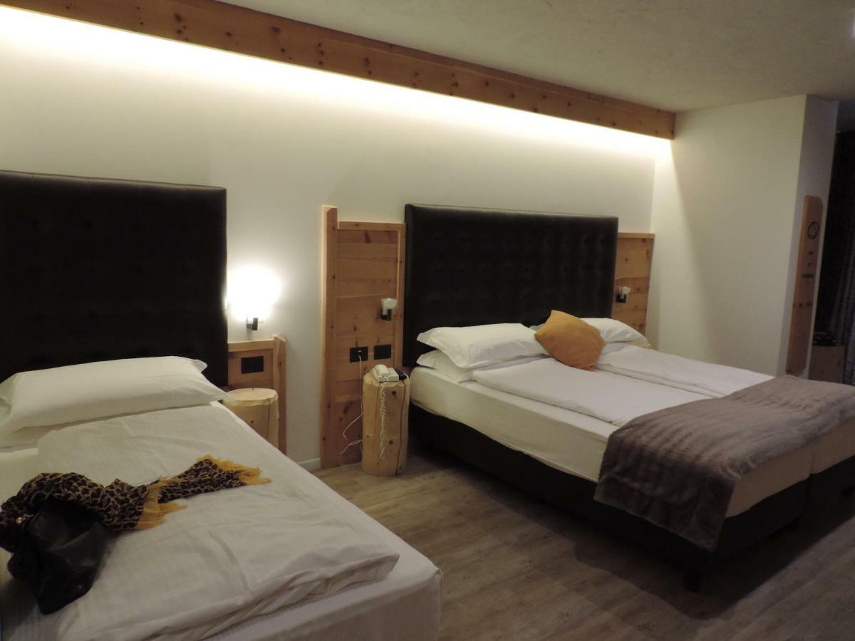 Hotel Scoiattolo تيزيرو المظهر الخارجي الصورة