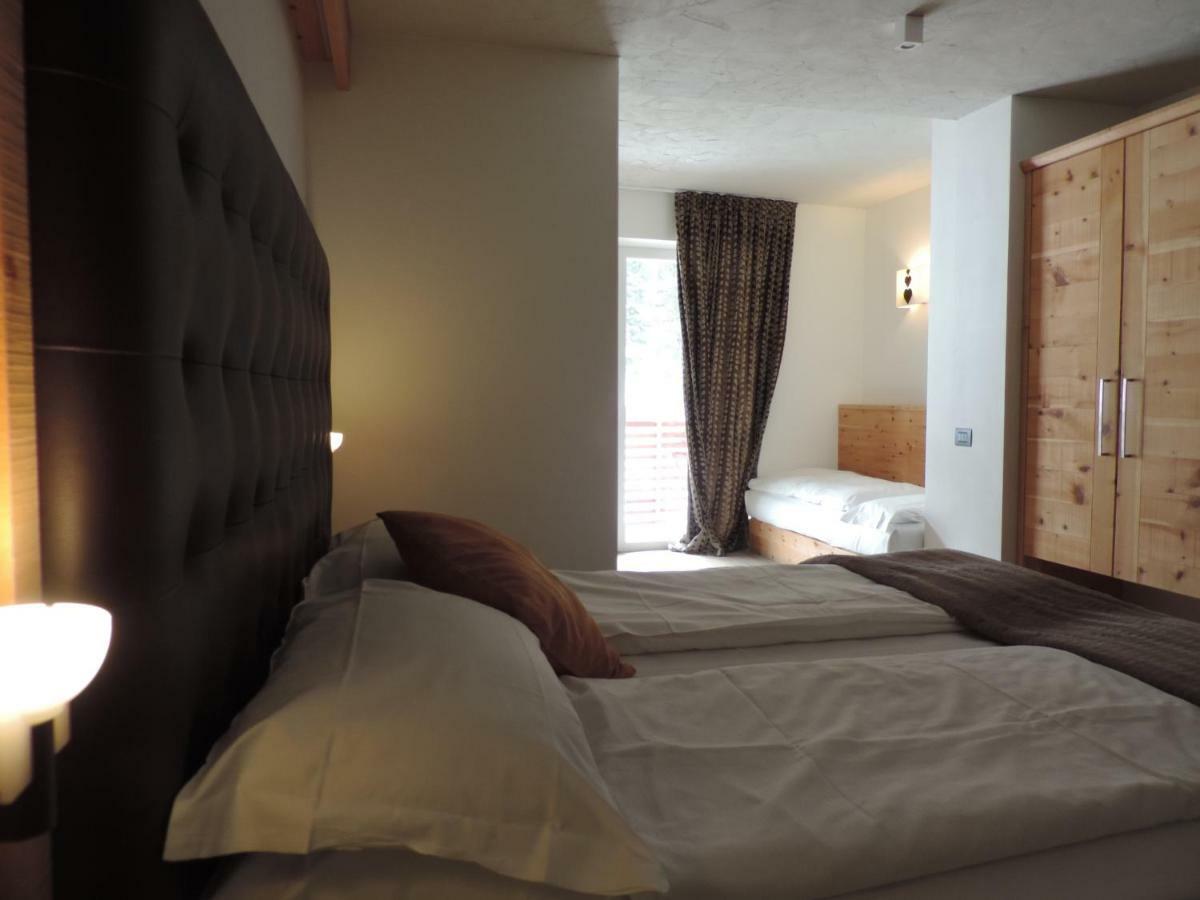 Hotel Scoiattolo تيزيرو المظهر الخارجي الصورة