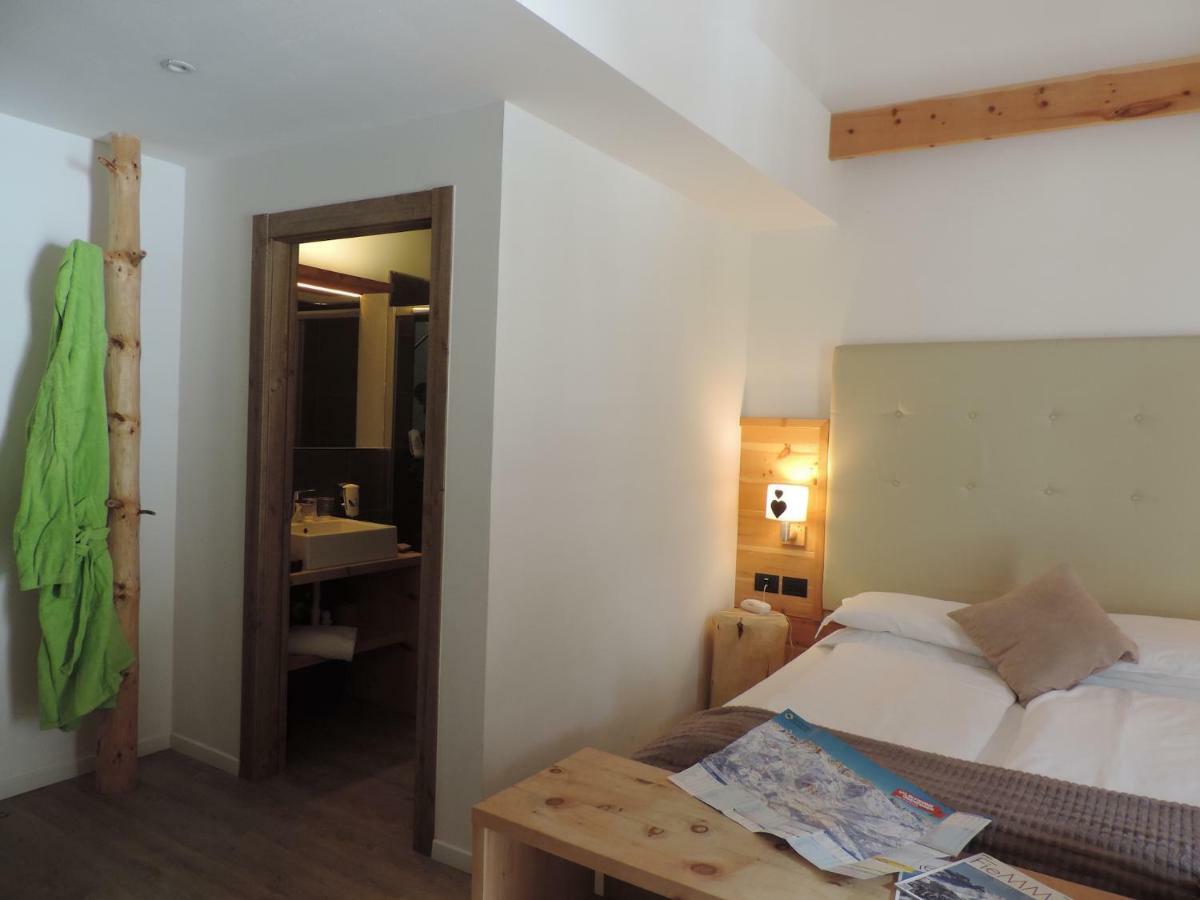 Hotel Scoiattolo تيزيرو المظهر الخارجي الصورة